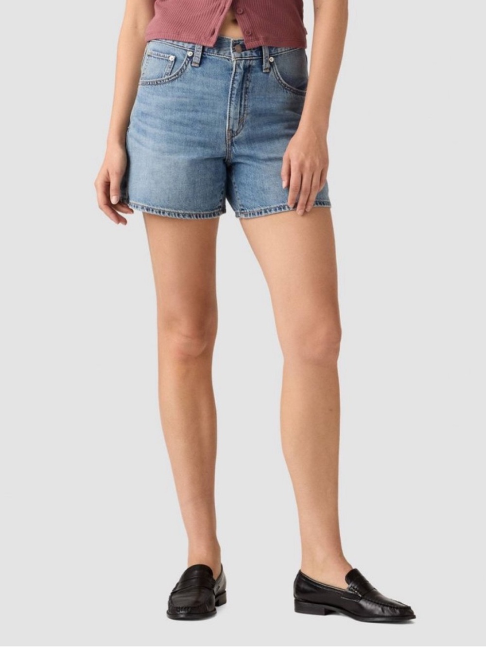 Levi's cinch mid thigh High-Rise Shorts